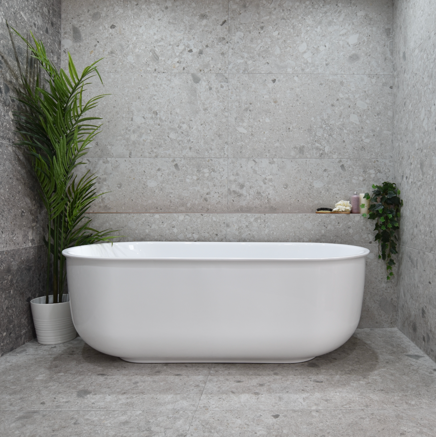 Mayfair Freestanding Bath - 1700