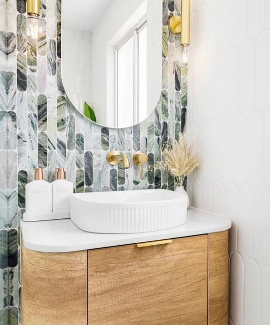 Bondi Natural Oak Curve Vanity - 600x450