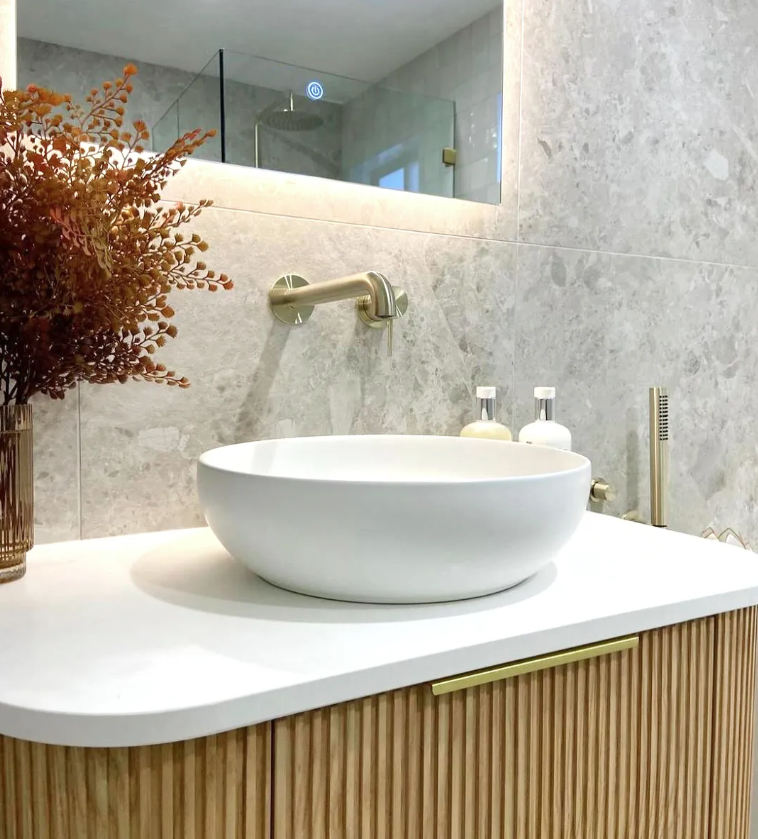Bondi Woodland Oak Fluted Curve Vanity - 750x450